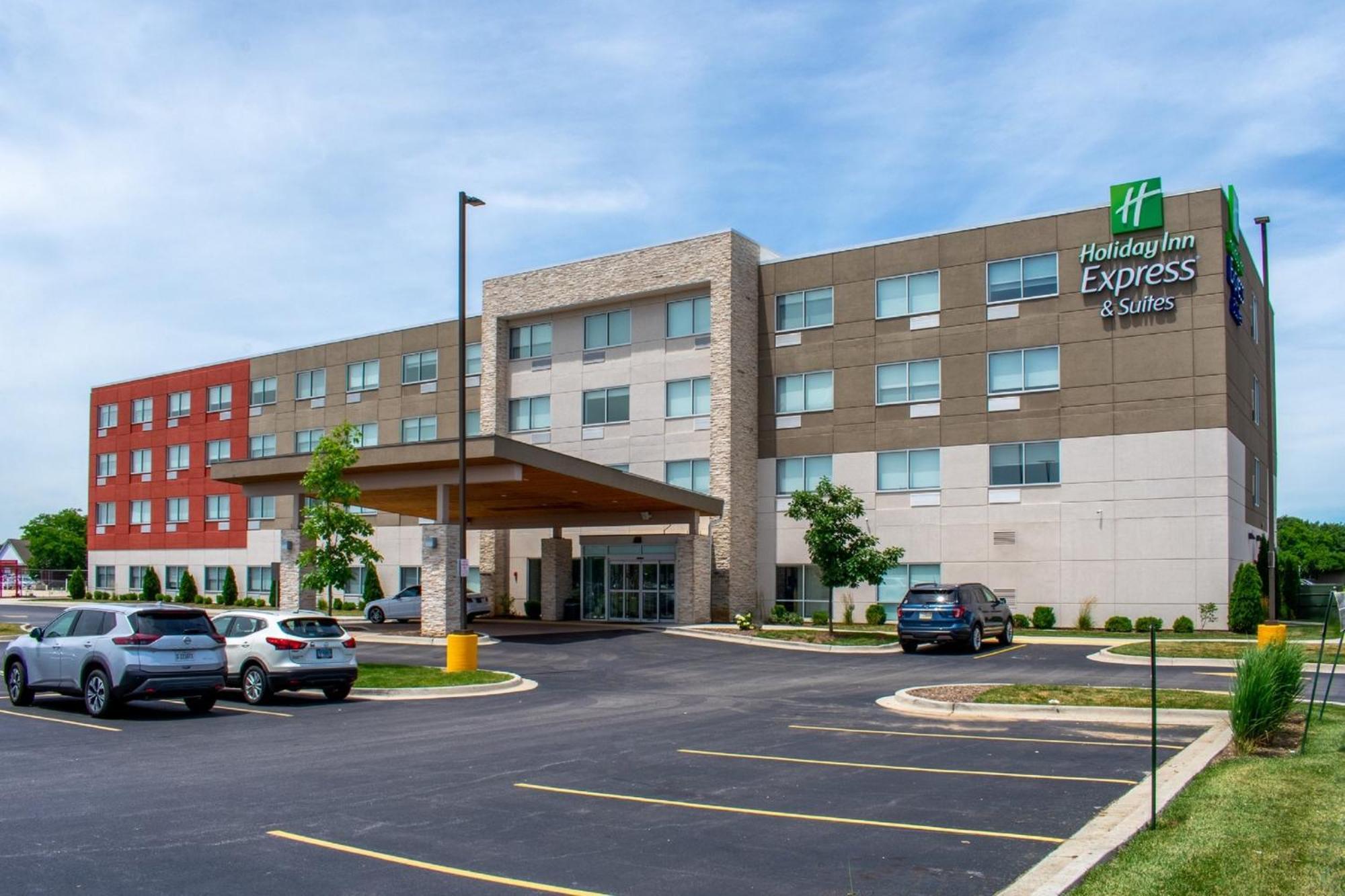 Holiday Inn Express & Suites - Yorkville By Ihg Exterior foto