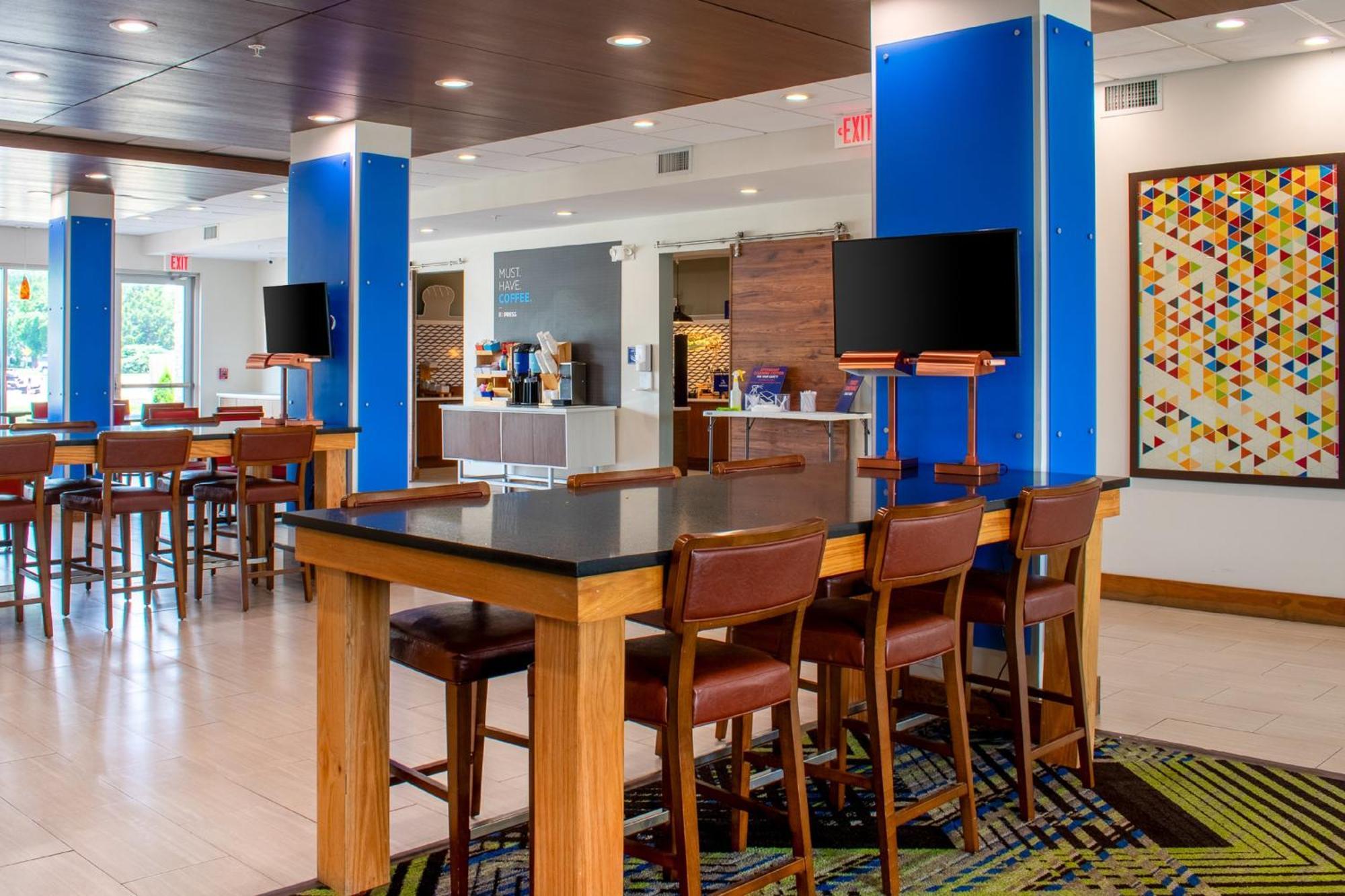 Holiday Inn Express & Suites - Yorkville By Ihg Exterior foto