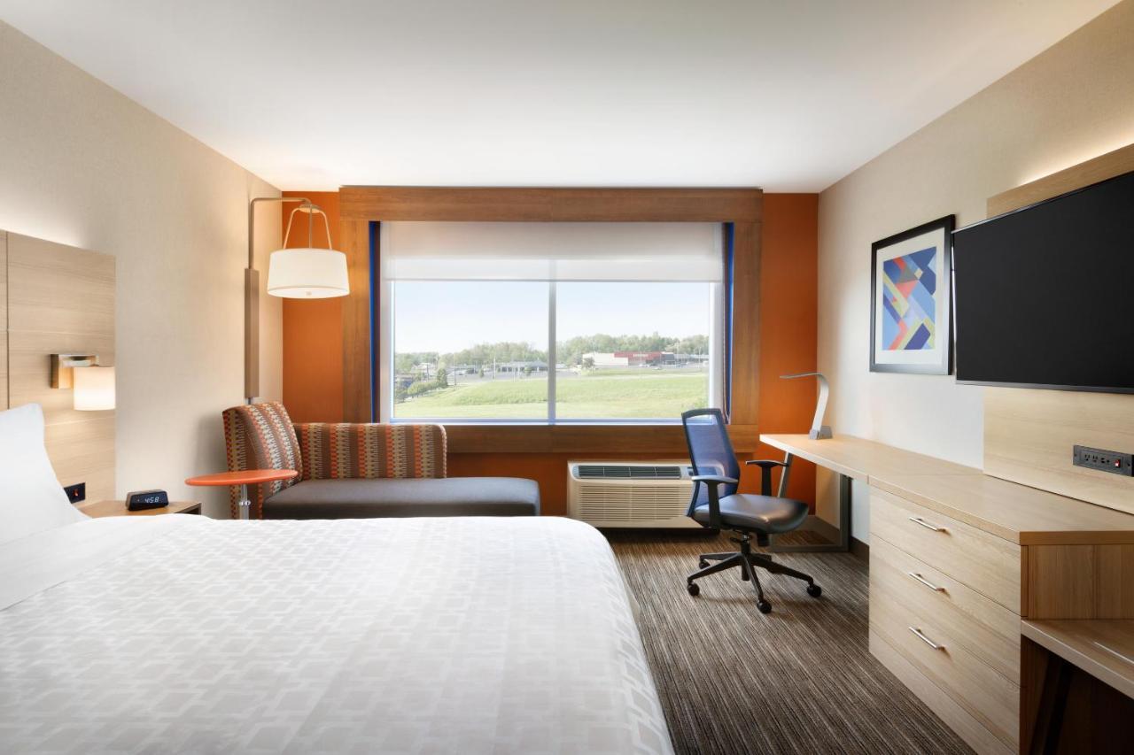 Holiday Inn Express & Suites - Yorkville By Ihg Exterior foto