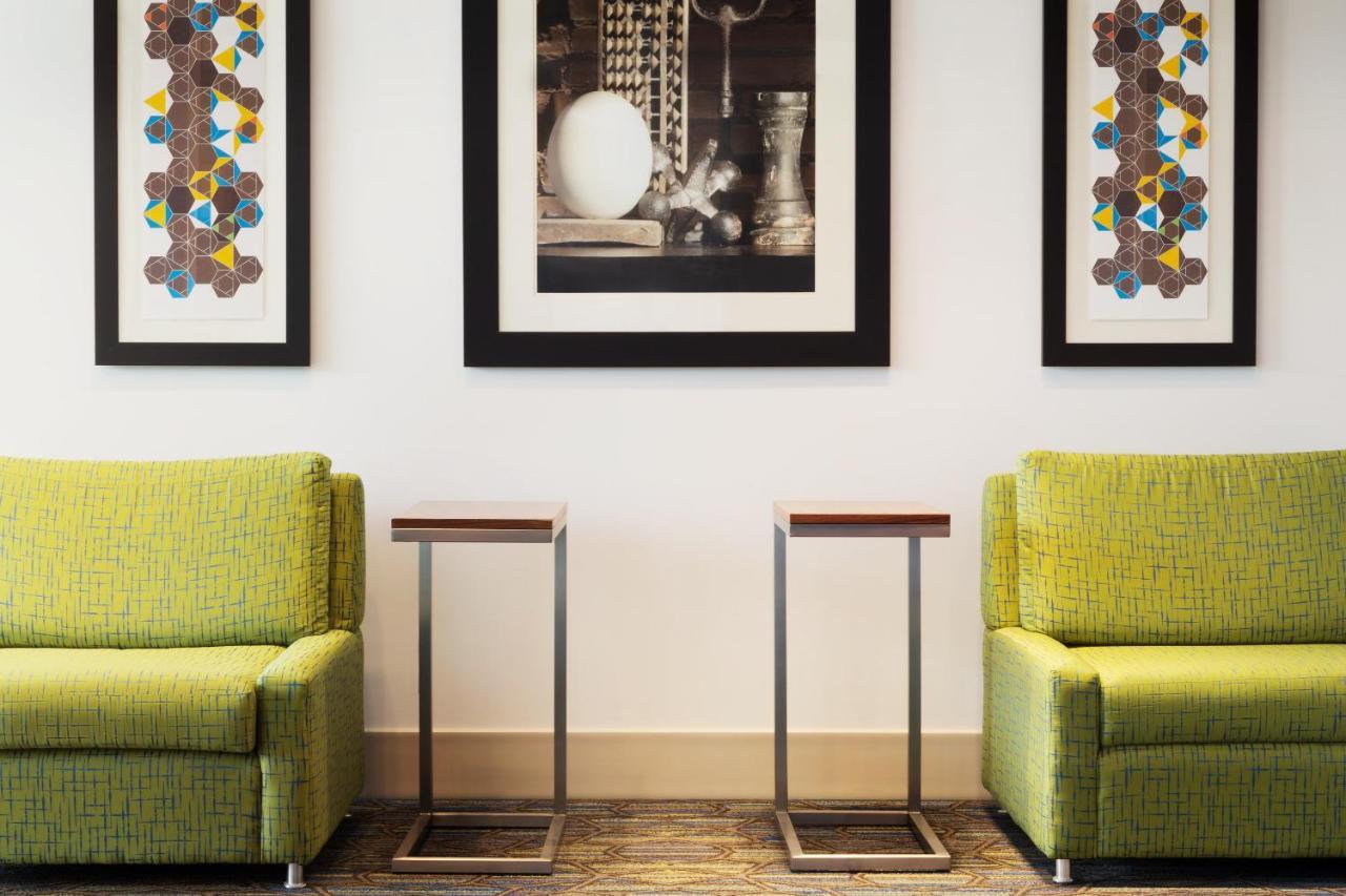 Holiday Inn Express & Suites - Yorkville By Ihg Exterior foto